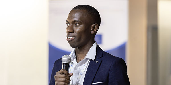 Dr David Twesigomwe is a Sydney Brenner Charitable Trust postdoctoral fellow and was MC at the Sydney Brenner exhibition launch 600x300